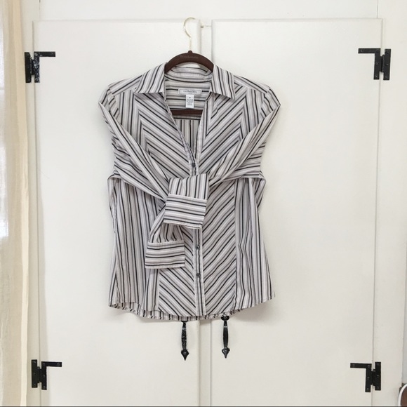 G.H. Bass & Co. Striped Button Down Blouse - Picture 3 of 6